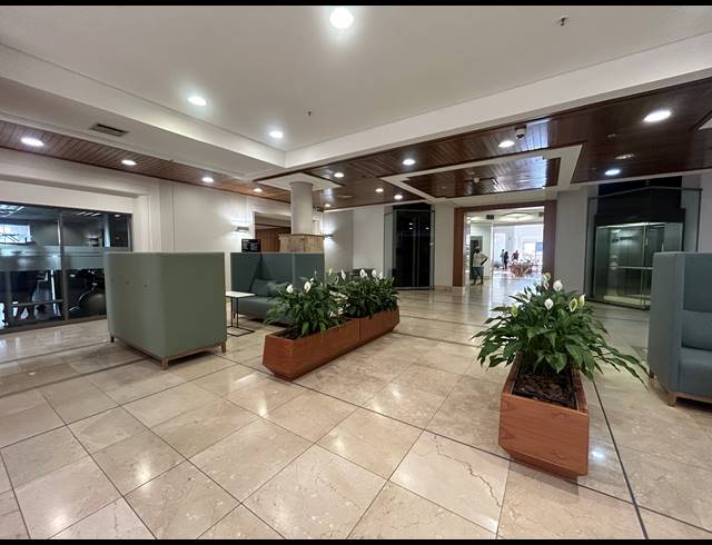 354M² OFFICE TO LET IN NEWLANDS